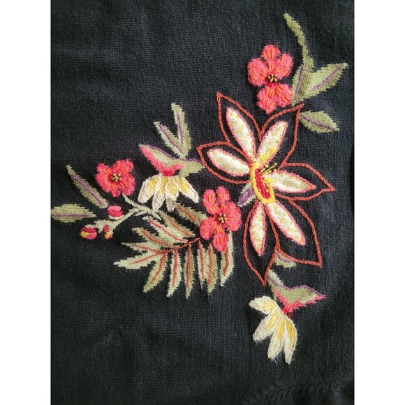 Womens Petite Small Alfred Dunner Short Sleeve Sweater Black Embroidered Beaded - Picture 3 of 5